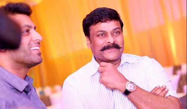 chiranjeevi 150th movie,kaththi title  చిరంజీవి టైటిల్ కత్తి కాకూడదు!